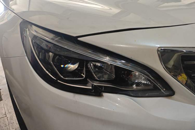 Used Peugeot 408 2020 360THP 10th Anniversary Premium Edition Right Front Headlight