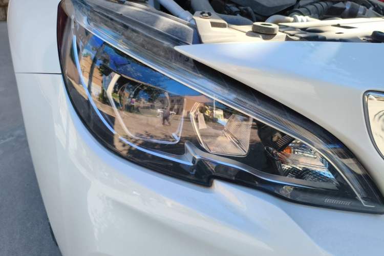 Used Peugeot 408 2020 360THP 10th Anniversary Premium Edition Right Front Headlight