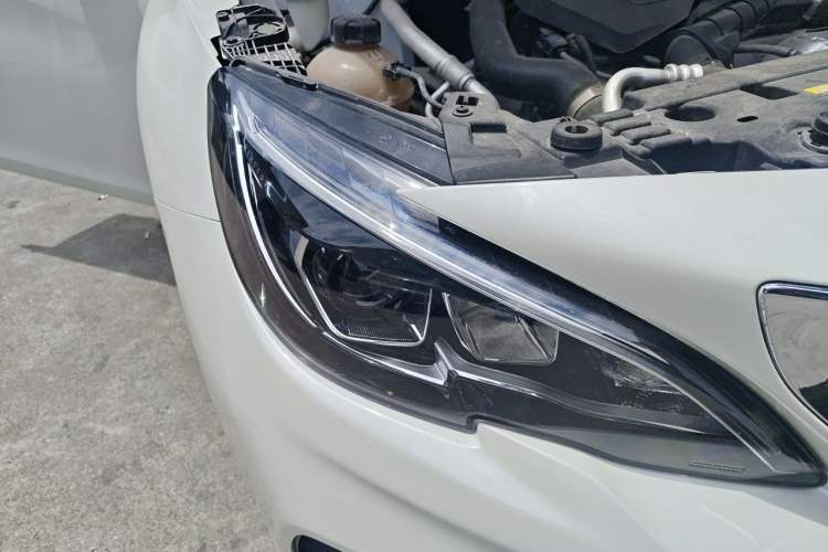 Used Peugeot 408 2020 360THP 10th Anniversary Premium Edition Right Front Headlight
