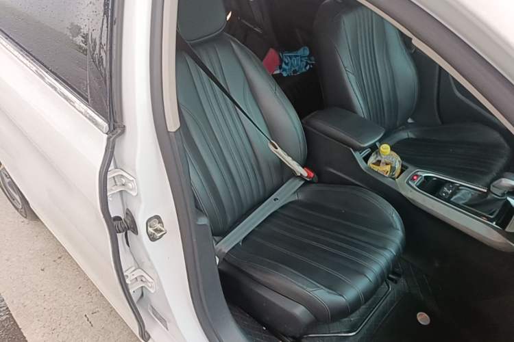 Used Peugeot 408 2020 360THP 10th Anniversary Premium Edition Right Front Seat