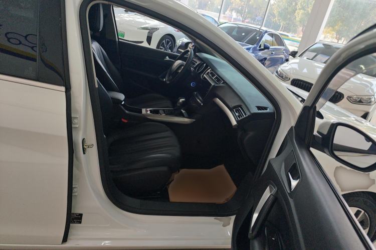 Used Peugeot 408 2020 360THP 10th Anniversary Premium Edition Right Front Seat