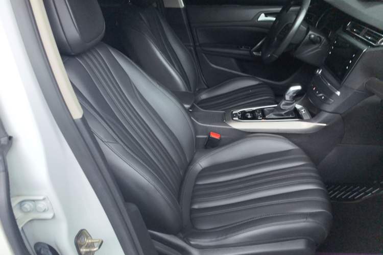 Used Peugeot 408 2020 360THP 10th Anniversary Edition Right Front Seat