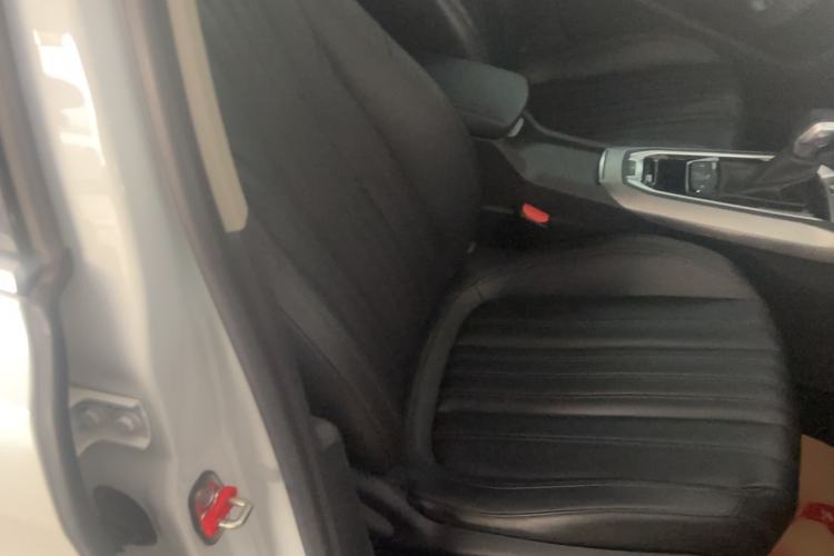 Used Peugeot 408 2020 360THP 10th Anniversary Premium Edition Right Front Seat