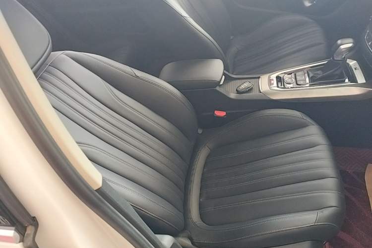 Used Peugeot 408 2020 360THP 10th Anniversary Edition Right Front Seat