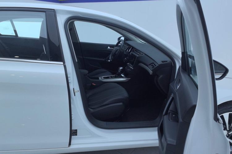 Used Peugeot 408 2020 360THP 10th Anniversary Premium Edition Right Front Seat
