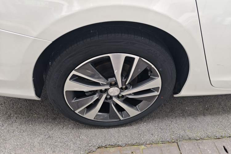 Used Peugeot 408 2020 360THP 10th Anniversary Edition Right Rear Wheel Hub