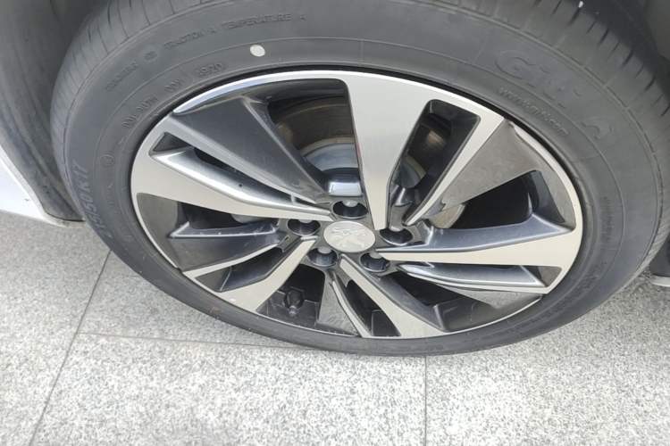 Used Peugeot 408 2020 360THP 10th Anniversary Premium Edition Right Rear Wheel Hub