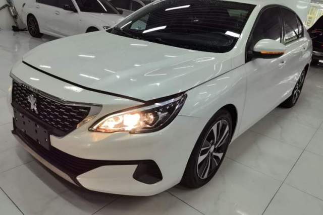 Ojetý Peugeot 408 2020 360THP 10th Anniversary Premium Edition