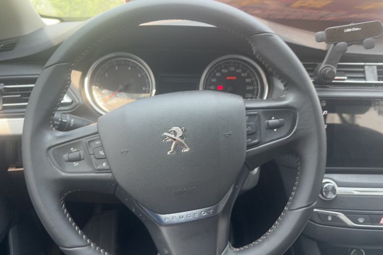 Used Peugeot 408 2020 360THP 10th Anniversary Premium Edition Steering Wheel