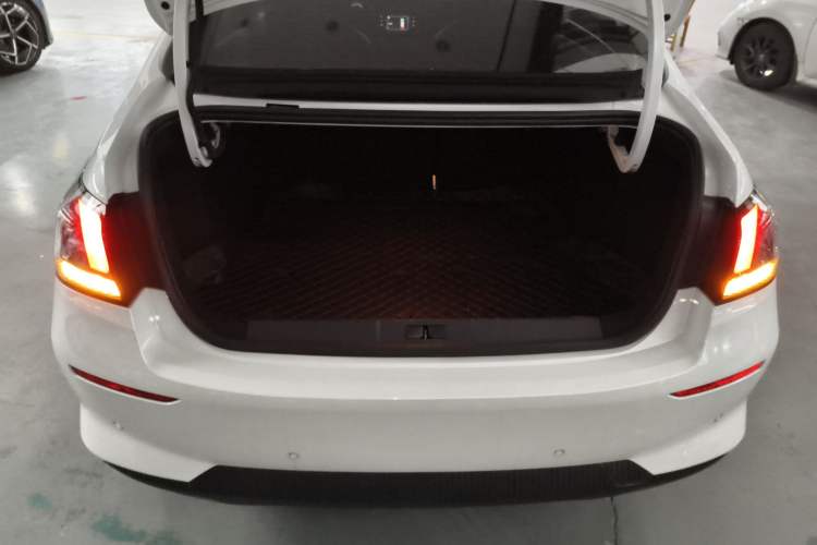 Used Peugeot 408 2020 360THP 10th Anniversary Premium Edition Trunk
