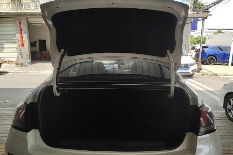 Used Peugeot 408 2020 360THP 10th Anniversary Premium Edition Trunk