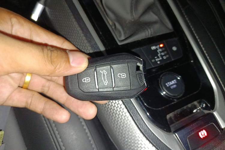 Used Peugeot 408 2020 360THP 10th Anniversary Premium Edition Vehicle Key