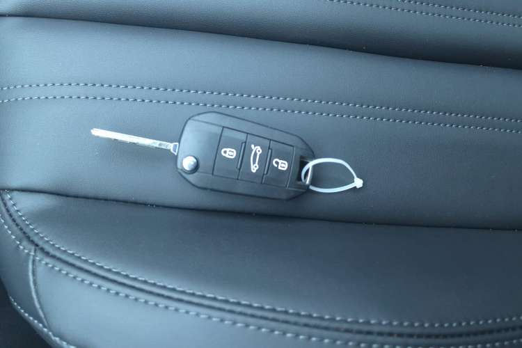 Used Peugeot 408 2020 360THP 10th Anniversary Premium Edition Vehicle Key