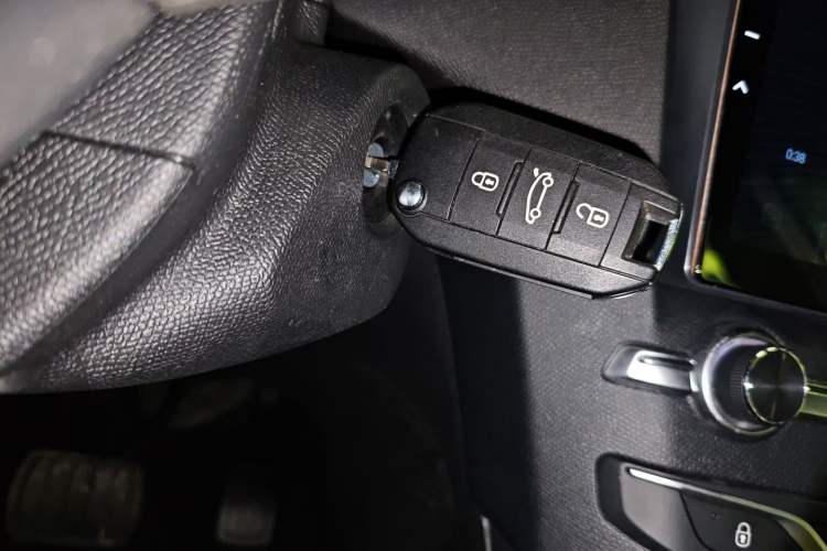 Used Peugeot 408 2020 360THP 10th Anniversary Premium Edition Vehicle Key