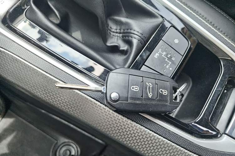 Used Peugeot 408 2020 360THP 10th Anniversary Premium Edition Vehicle Key