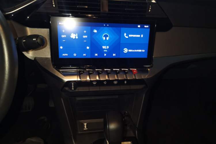 Used Peugeot 408 2022 1.6T Ambition Edition Audio And AC Panel