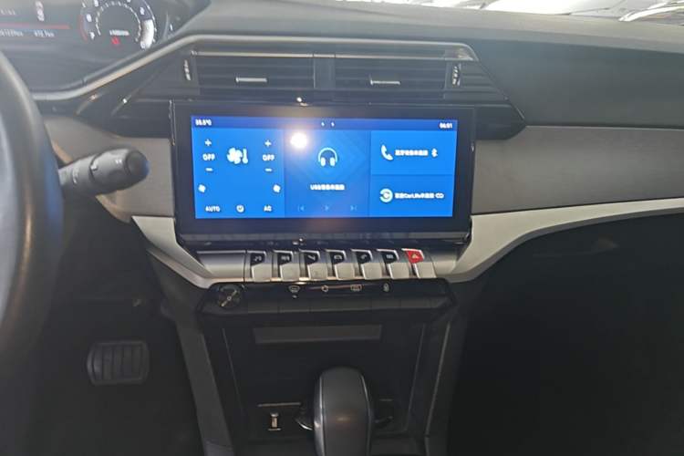 Used Peugeot 408 2022 1.6T Ambition Edition Audio And AC Panel