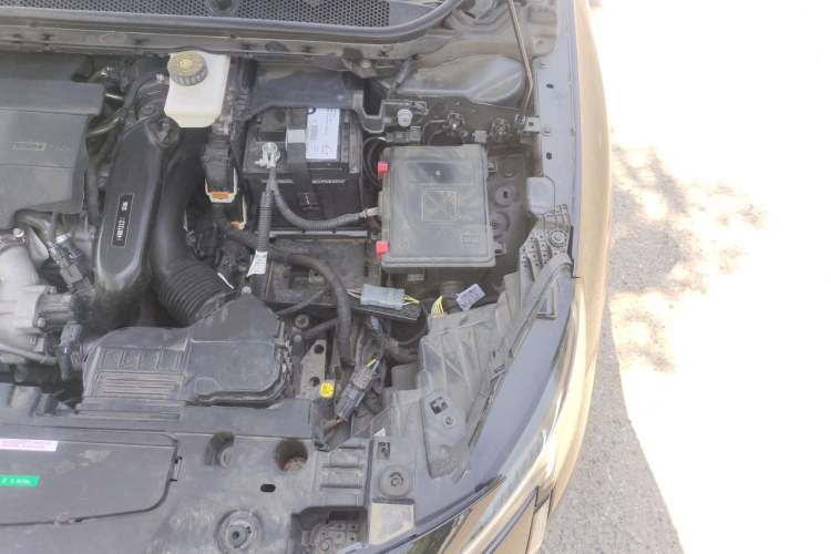 Used Peugeot 408 2022 1.6T Dream Edition Engine Bay Left