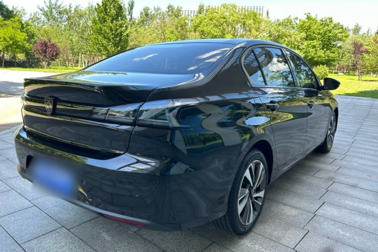 Used Peugeot 408 2022 1.6T Light-Chasing Edition Exterior 6
