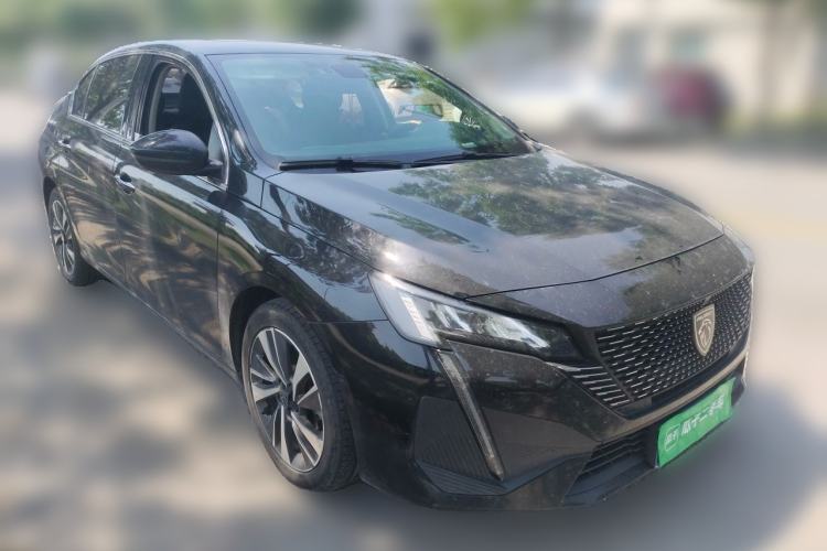 Used Peugeot 408 2022 1.6T Dream Edition Front Right 45 Deg