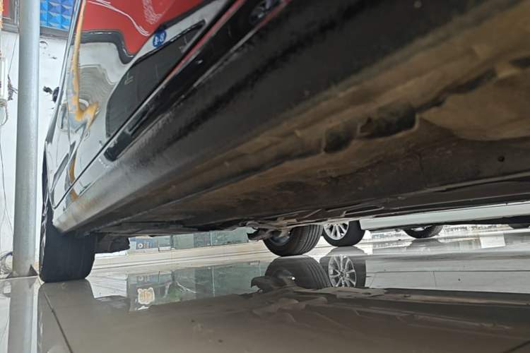 Used Peugeot 408 2022 1.6T Ambition Edition Right Side Sill