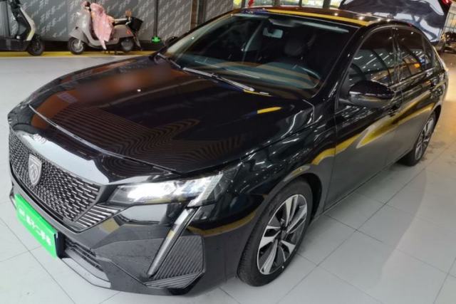 Used Peugeot 408 2022 1.6T Light-Chasing Edition