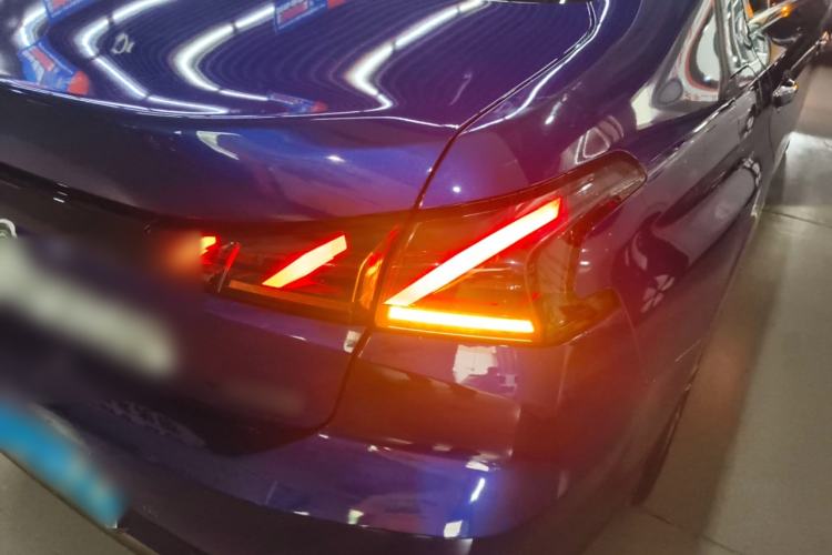 Used Peugeot 408 2022 1.6T Light-Chasing Edition Exterior 6