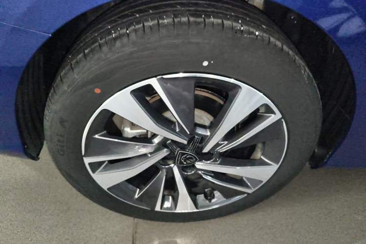 Used Peugeot 408 2022 1.6T Light-Chasing Edition Exterior 8