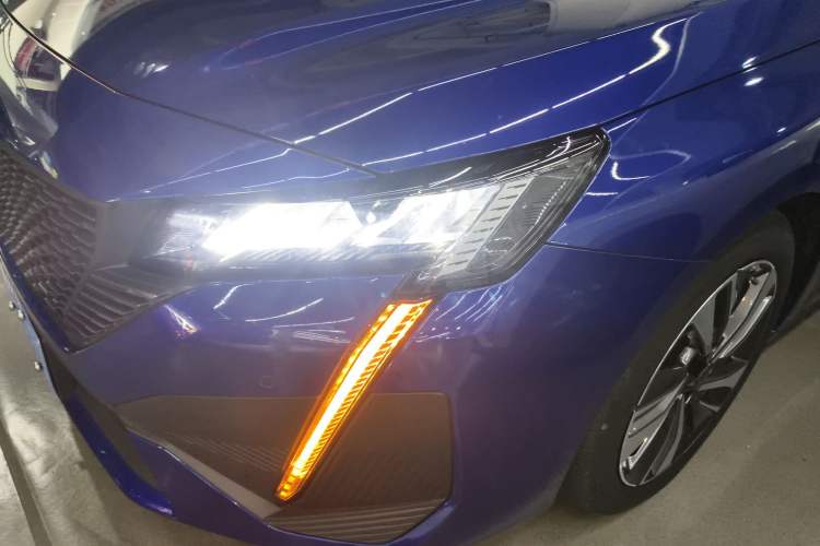 Used Peugeot 408 2022 1.6T Light-Chasing Edition Left Front Headlight