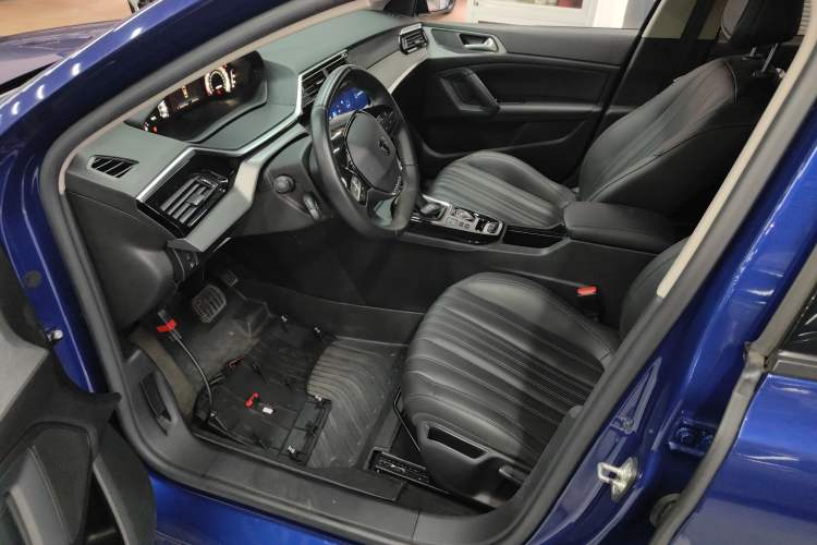 Used Peugeot 408 2022 1.6T Ambition Edition Left Front Seat