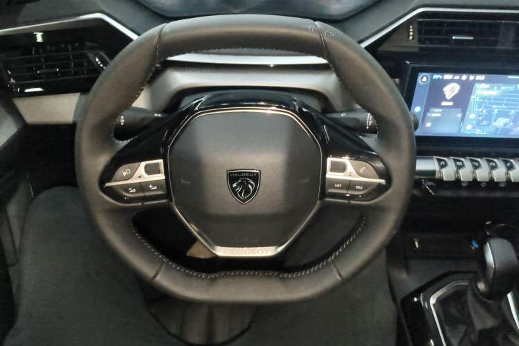 Used Peugeot 408 2022 1.6T Light-Chasing Edition Steering Wheel