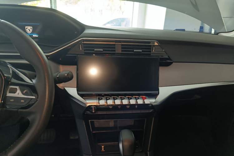 Used Peugeot 408 2022 1.6T Light-Chasing Edition Audio And AC Panel
