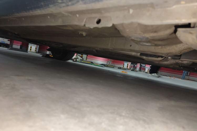 Used Peugeot 408 2022 1.6T Light-Chasing Edition Chassis Front Right