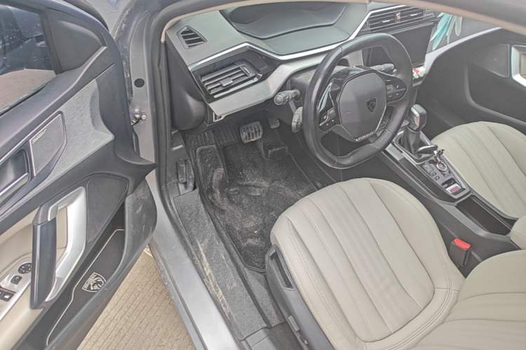 Used Peugeot 408 2022 1.6T Dream Edition Driver Seat