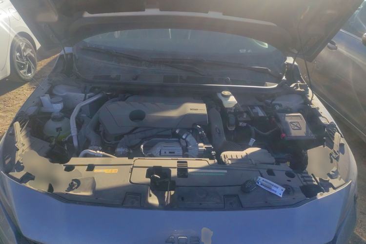 Used Peugeot 408 2022 1.6T Light-Chasing Edition Engine Bay