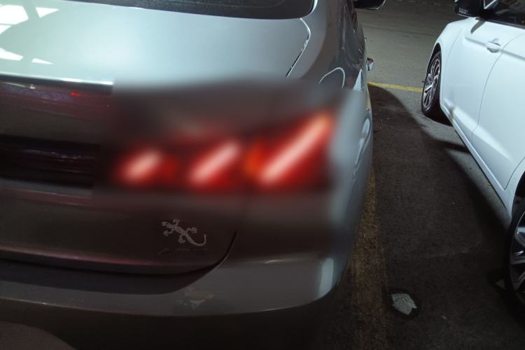 Used Peugeot 408 2022 1.6T Light-Chasing Edition Exterior 6