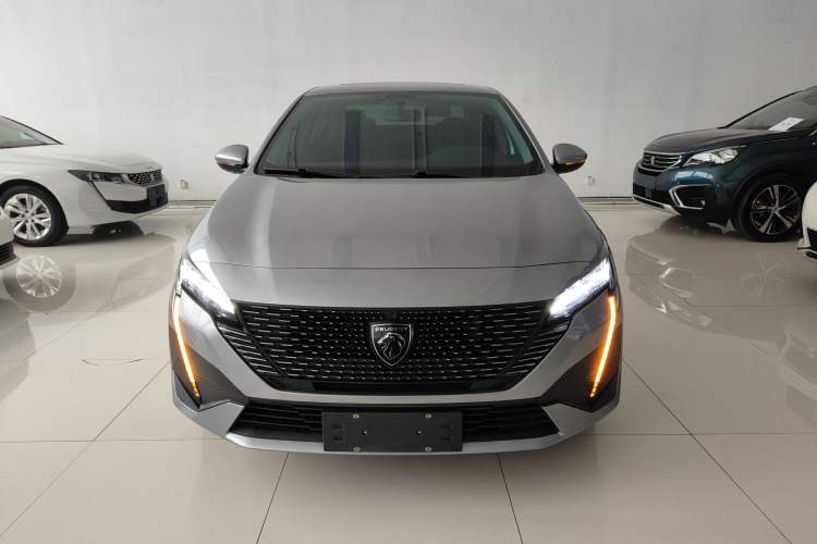 Used Peugeot 408 2022 1.6T Light-Chasing Edition Front