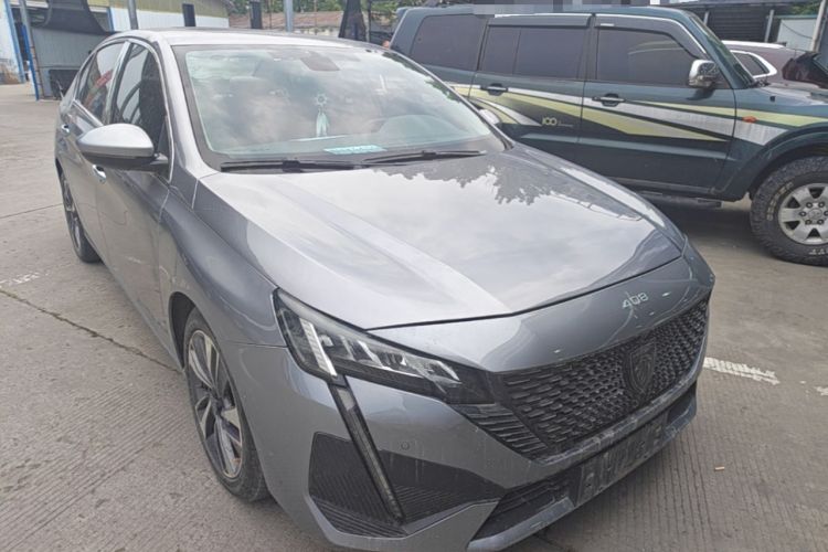 Used Peugeot 408 2022 1.6T Dream Edition Front Right 45 Deg