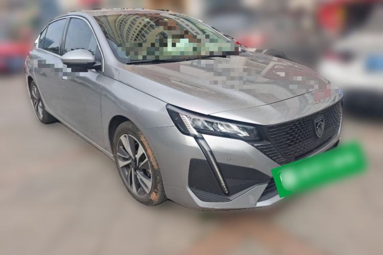 Used Peugeot 408 2022 1.6T Dream Edition Front Right 45 Deg