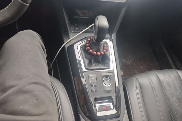 Used Peugeot 408 2022 1.6T Dream Edition Gear Lever