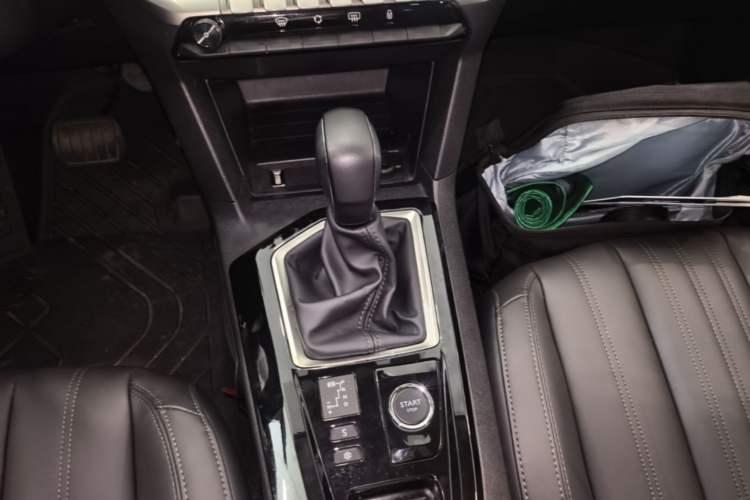 Used Peugeot 408 2022 1.6T Ambition Edition Gear Lever