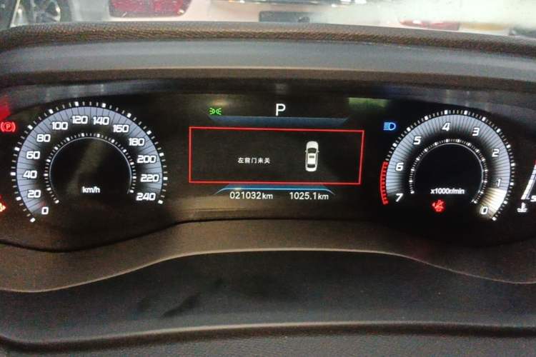 Used Peugeot 408 2022 1.6T Light-Chasing Edition Instrument Cluster