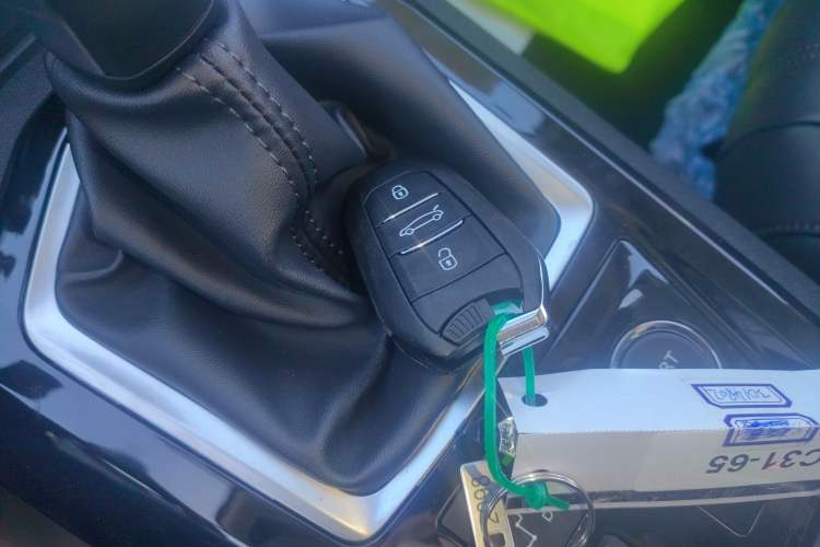 Used Peugeot 408 2022 1.6T Light-Chasing Edition Interior 1