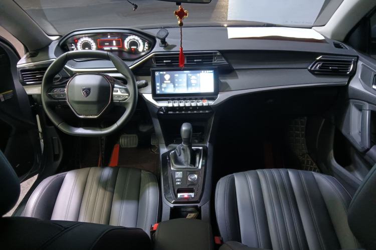 Used Peugeot 408 2022 1.6T Light-Chasing Edition Interior 2