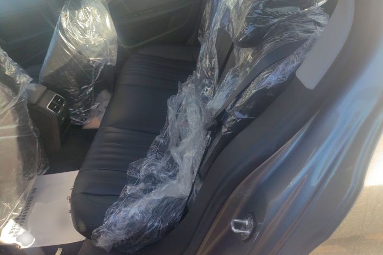 Used Peugeot 408 2022 1.6T Light-Chasing Edition Interior 4