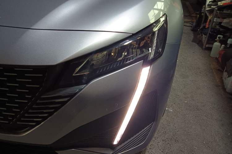 Used Peugeot 408 2022 1.6T Light-Chasing Edition Left Front Headlight
