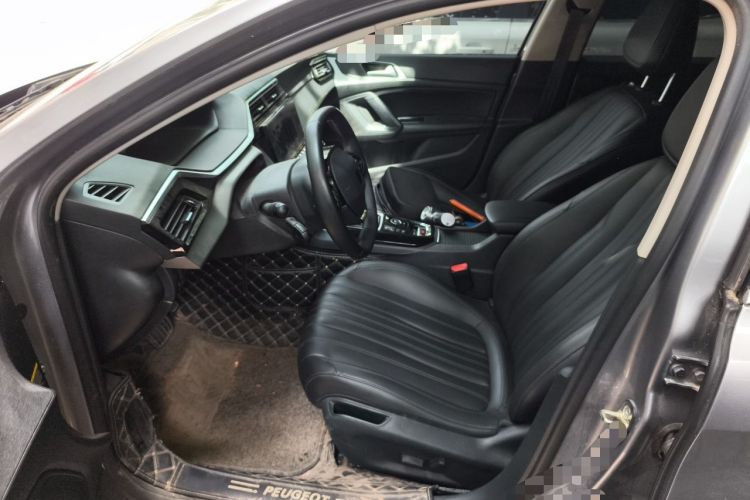 Used Peugeot 408 2022 1.6T Light-Chasing Edition Left Front Seat