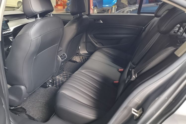 Used Peugeot 408 2022 1.6T Light-Chasing Edition Left Rear Seat