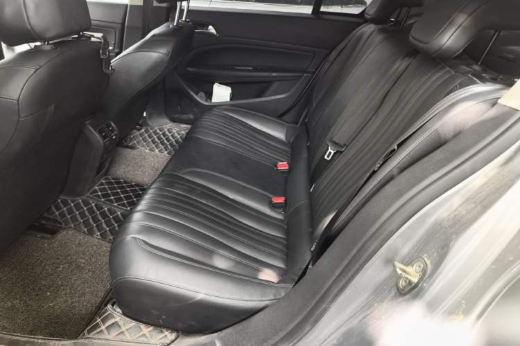 Used Peugeot 408 2022 1.6T Light-Chasing Edition Left Rear Seat