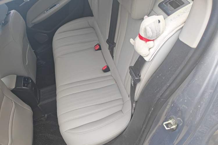Used Peugeot 408 2022 1.6T Dream Edition Left Rear Seat